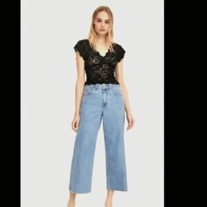 Zara Stretchy Lace Top with Scalloped Short Sleeves and Rouched Bust Size M